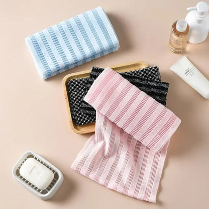 Gloviskin - ręcznik mikrozłuszczający